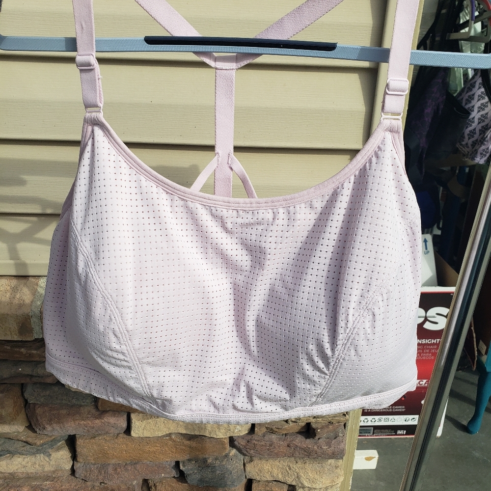 Livi Active Size 26 Sports Bra